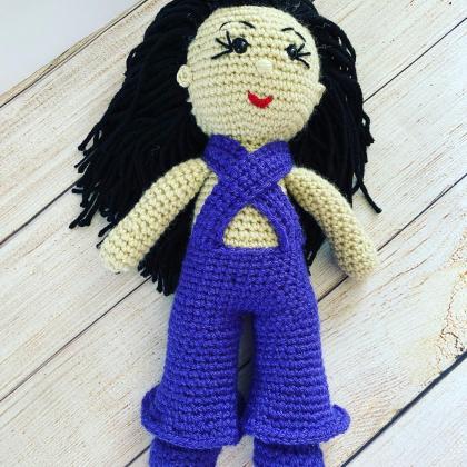 Selena inspired crochet doll