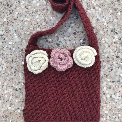 Boho Purse In Crochet With Flowers